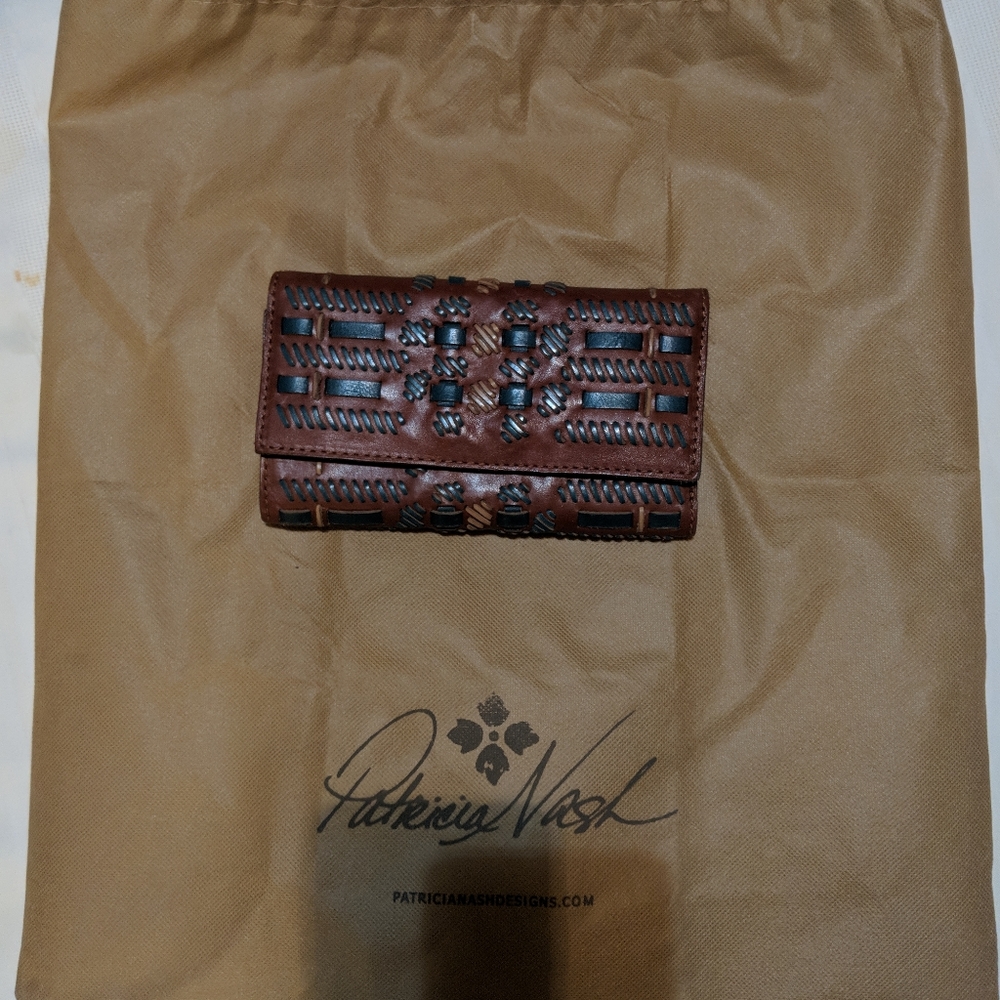 Patricia Nash wallet
